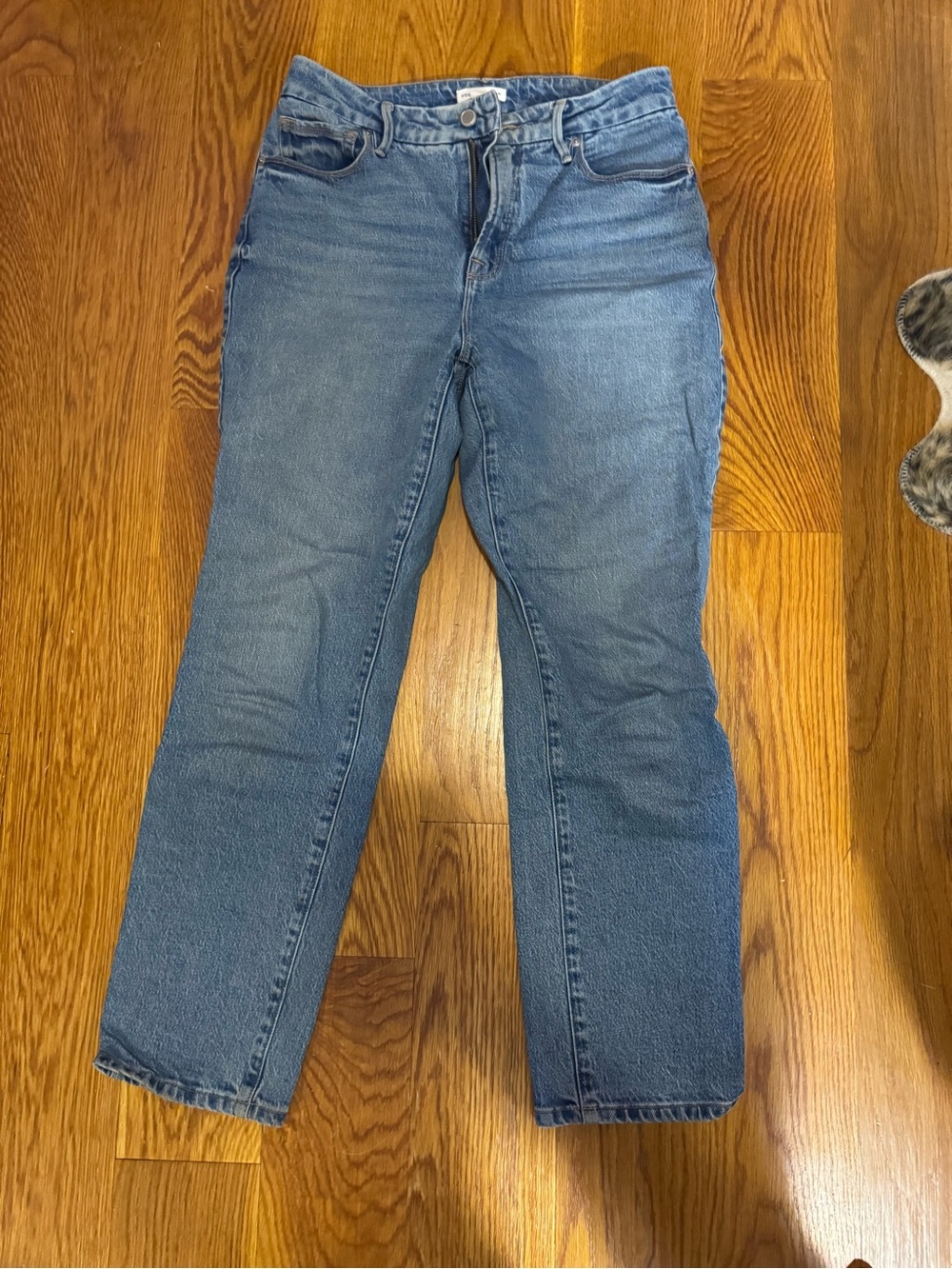 Good American Straight-Leg Jeans